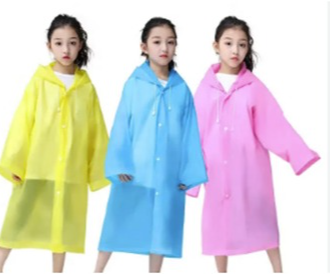 Capotes de Plástico c/varios